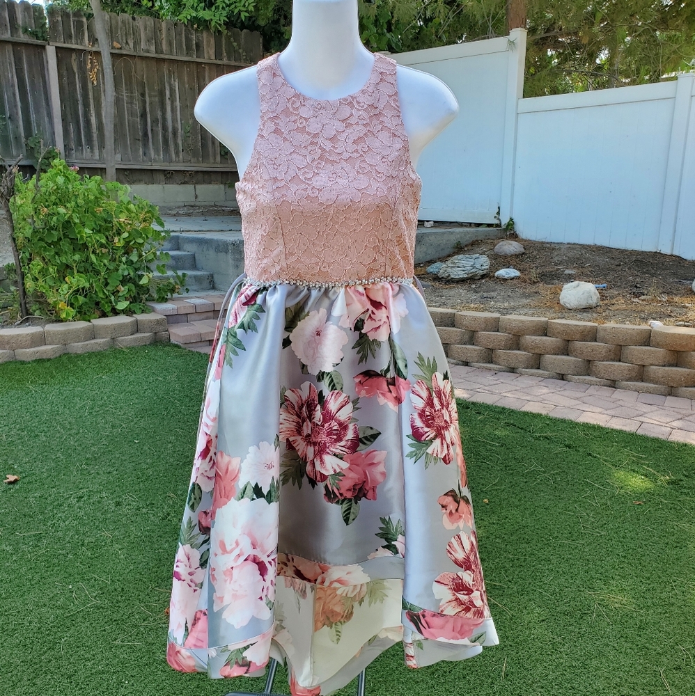 Girls size  12 Party dress by Speechless Kids.